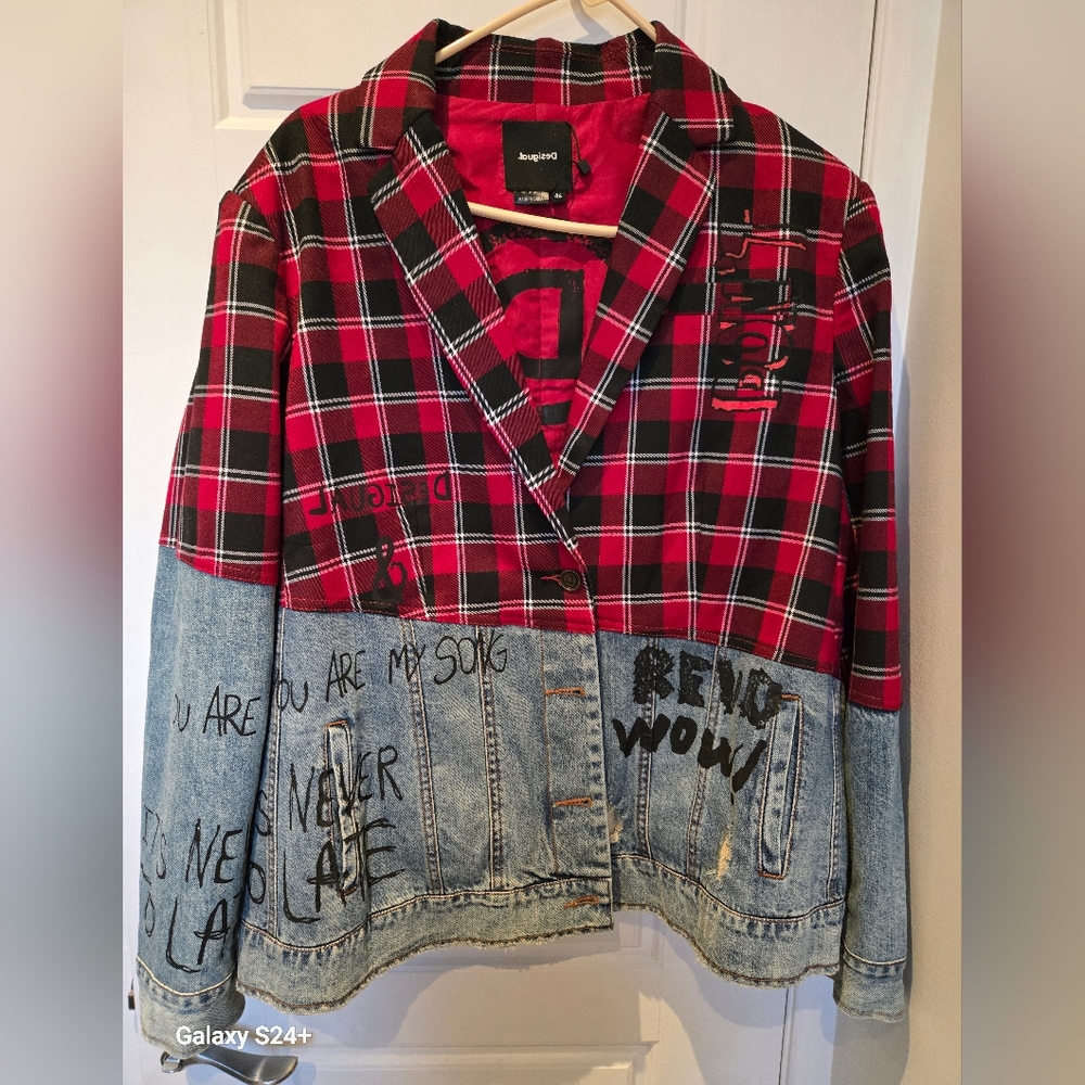DESIGUAL Plaid and Denim Women's Jacket With Graffiti